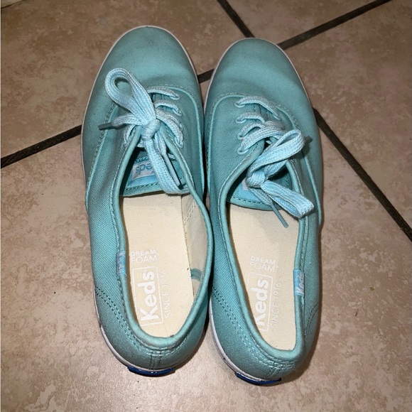 Keds - Picture 3 of 3